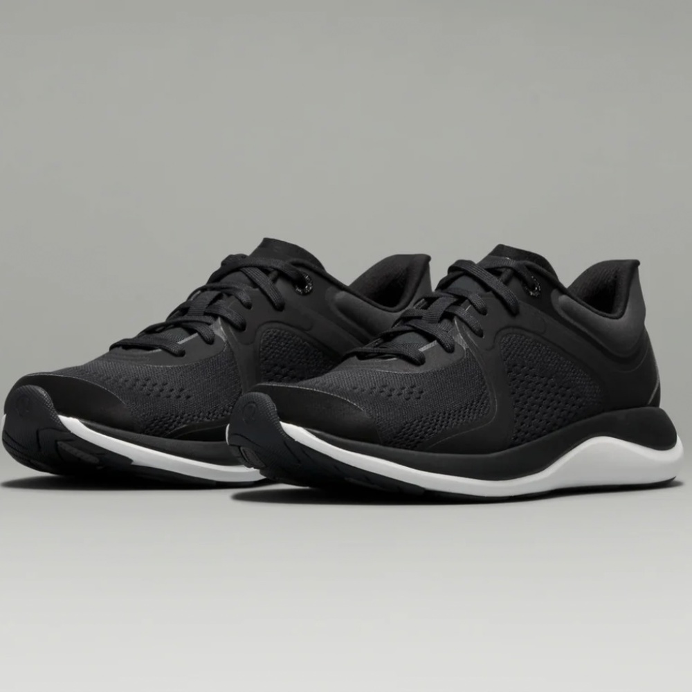 Chargefeel Low Women's Workout Shoe
